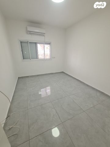 דירה, כורש, שכון עובדים, עפולה