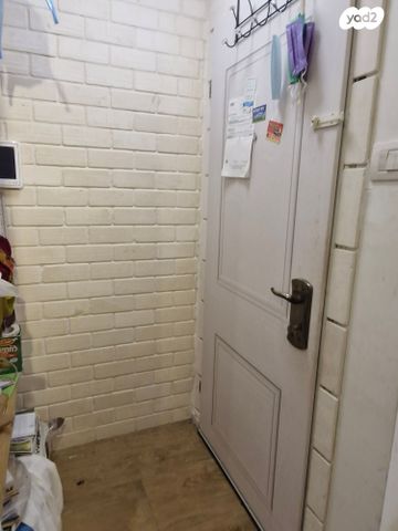 דירה, הרב יהודה צבי מלצר, א' / צפון מזרח העיר, רחובות