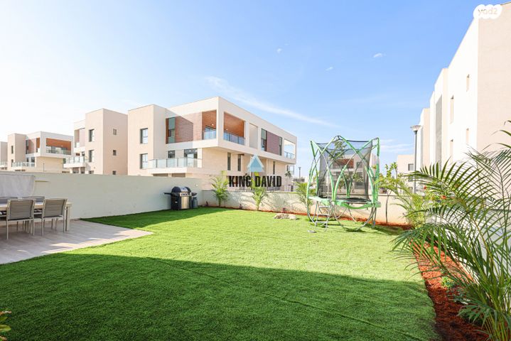 דו משפחתי, אביטל, בת חפר, בת חפר