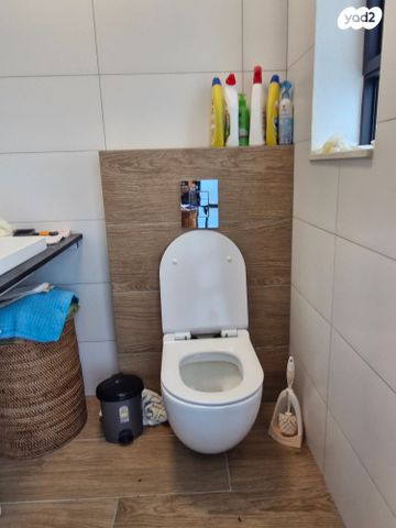 דירה, הרב יהודה צבי מלצר, א' / צפון מזרח העיר, רחובות