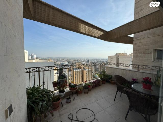 גג/ פנטהאוז, החשמונאים 45, לב מוצקין, בנה ביתך, קרית מוצקין