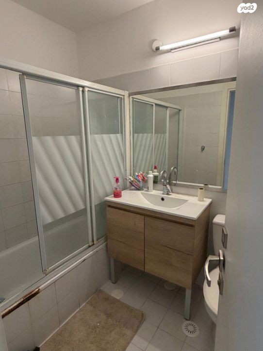 דירה, יהוד מונוסון