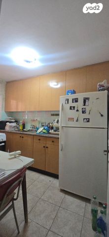 דירה, הנביאים 19, הנביאים, בת ים