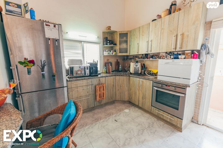 בית פרטי/ קוטג', הנגב 52, רובע ד', אריאל