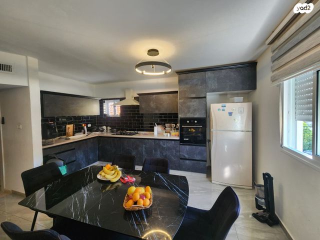 בית פרטי/ קוטג', ציון אשר, יפה נוף וגני דן, רמלה