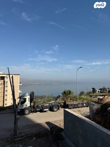 דירת גן, גולדה מאיר, שיכון עובדים, טבריה