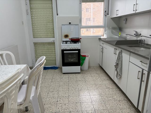 דירה למכירה בירושלים (תיווך) — 2