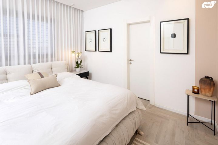 דירה, אריק איינשטיין, קרית רבין, חולון