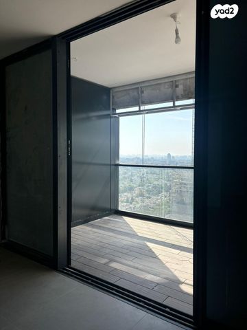 דירה, תוצרת הארץ 3, נחלת יצחק, תל אביב יפו