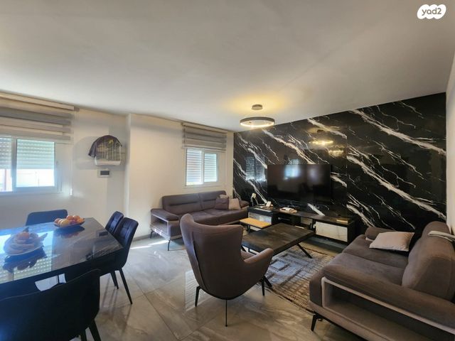 בית פרטי/ קוטג', ציון אשר, יפה נוף וגני דן, רמלה