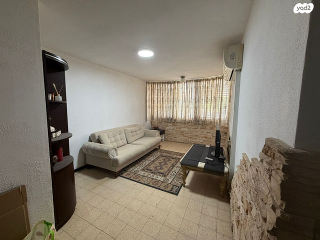 דירה, רמת יקנעם, יקנעם עילית