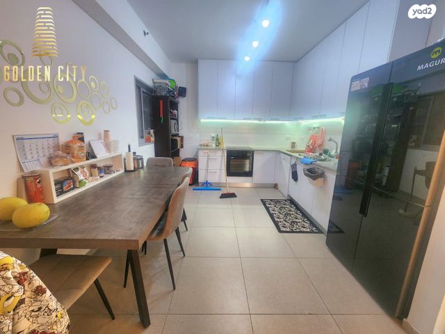 דירה, קרל פופר 15, נתניה