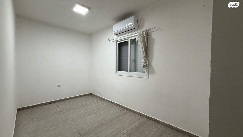 דירה, התאנה, שכונה ותיקה - מרכז העיר, מעלות תרשיחא