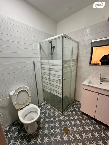 דרך בן צבי 22