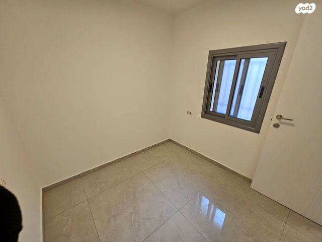 דירה, הלביא, שאר העיר, גבעת זאב