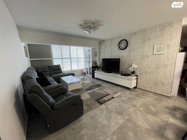 דירה, חלמית, עמידר, בת ים