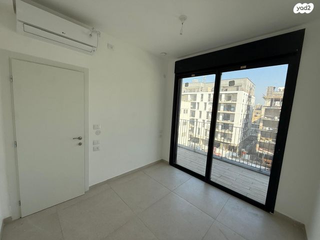 הרב יצחק ידידיה פרנקל 67