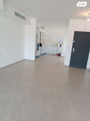 דירה, בורוכוב 3, צפון מערב מרכז העיר, נתניה