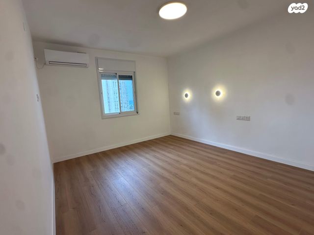 דירה, דרך צרפת 5, קרית שפרינצק, חיפה