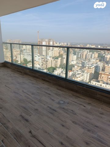 דירה, בורוכוב 3, צפון מערב מרכז העיר, נתניה