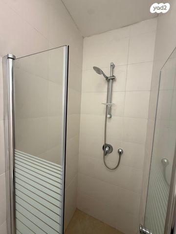 דירה, רבי מאיר בעל הנס, שפירא, תל אביב יפו