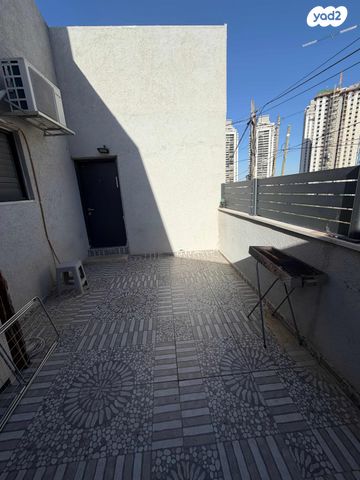 יחידת דיור, יציאת אירופה, שכונה ה', באר שבע