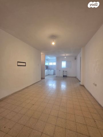 דירה, קרית ים ב', קרית ים