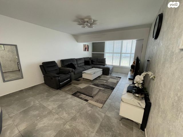 דירה, חלמית, עמידר, בת ים