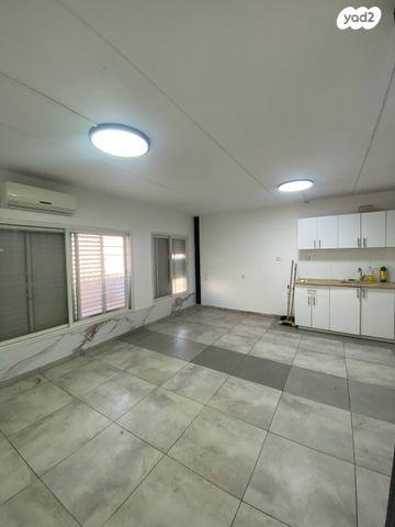 דירה, גיורא יוספטל, קרית ים ב', קרית ים