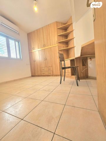 דופלקס, הרב משה בלוי, פתח תקווה