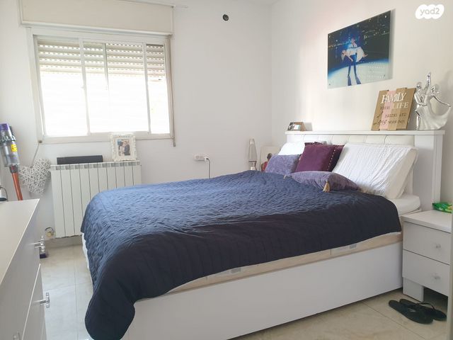 דירת גן, שמואל תמיר כצנלסון, פסגת זאב, ירושלים