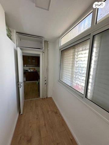 דירה, הרב נסים, נווה ספיר - קרית תמרים, עכו