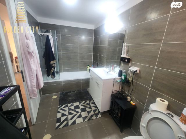 דירה, קרל פופר 15, נתניה