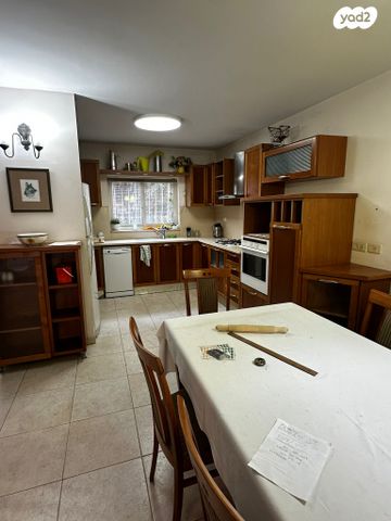 דו משפחתי, הכשרת היישוב, סביוני הכרמל, חיפה