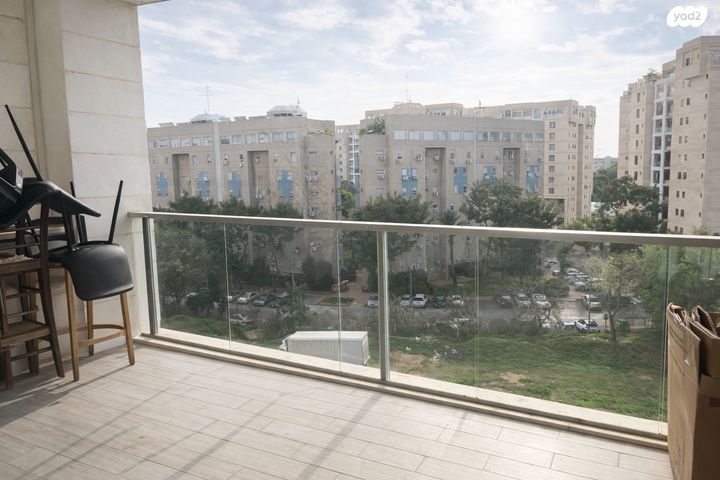 דירה, שטרן 119, קיראון, קרית אונו