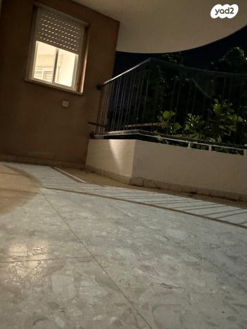 דירה, רמת גן