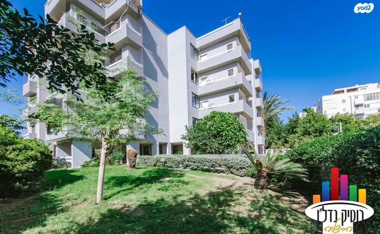 דירה, הרב קוק 48, מרכז, הרצליה