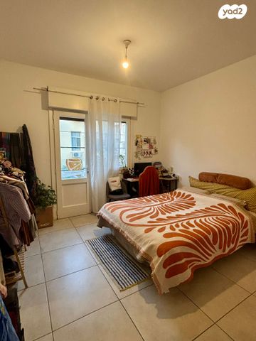 דירה, הרב יצחק ידידיה פרנקל 32, פלורנטין, תל אביב יפו