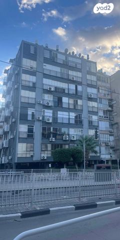 דירה, יוספטל 68, דרום מערב ותיק, בת ים