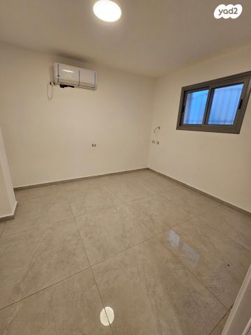 דירה, הלביא, שאר העיר, גבעת זאב