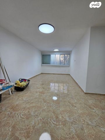 דירה, קרן קיימת לישראל 81, ביאליק דרום, קרית ביאליק