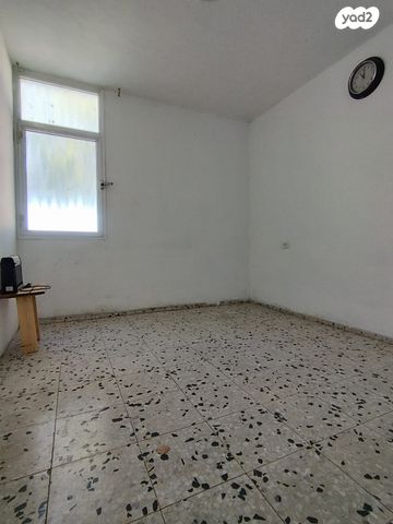 דירה, הרצל, קרית וולפסון, עכו