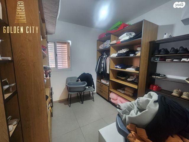 דירה, קרל פופר 15, נתניה