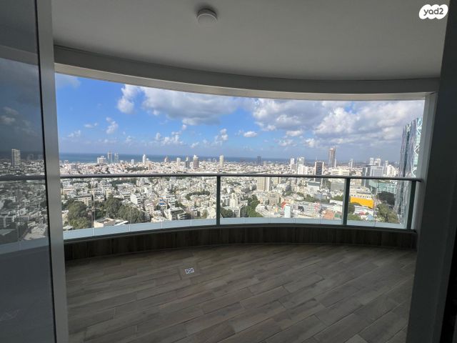 גרציאני יצחק 10