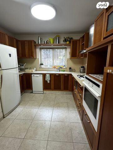 דו משפחתי, הכשרת היישוב, סביוני הכרמל, חיפה