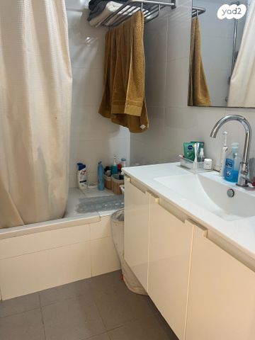 דירה, שטרן 119, קיראון, קרית אונו