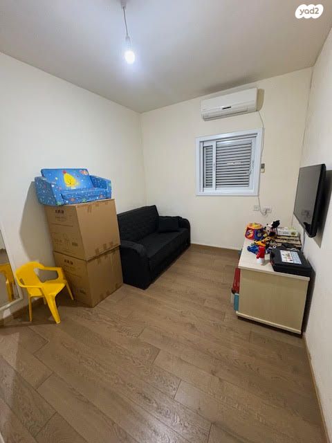 דירה, קרית שמונה, קרית שרת מערב, חולון