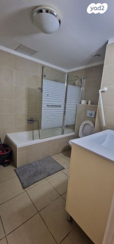 דירה, שדרות הנשיא השישי, קרית הלאום, ירושלים