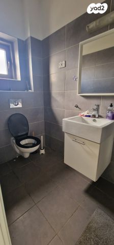 דירה, שדרות הנשיא השישי, קרית הלאום, ירושלים