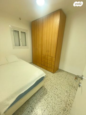 דירה, הרצליה